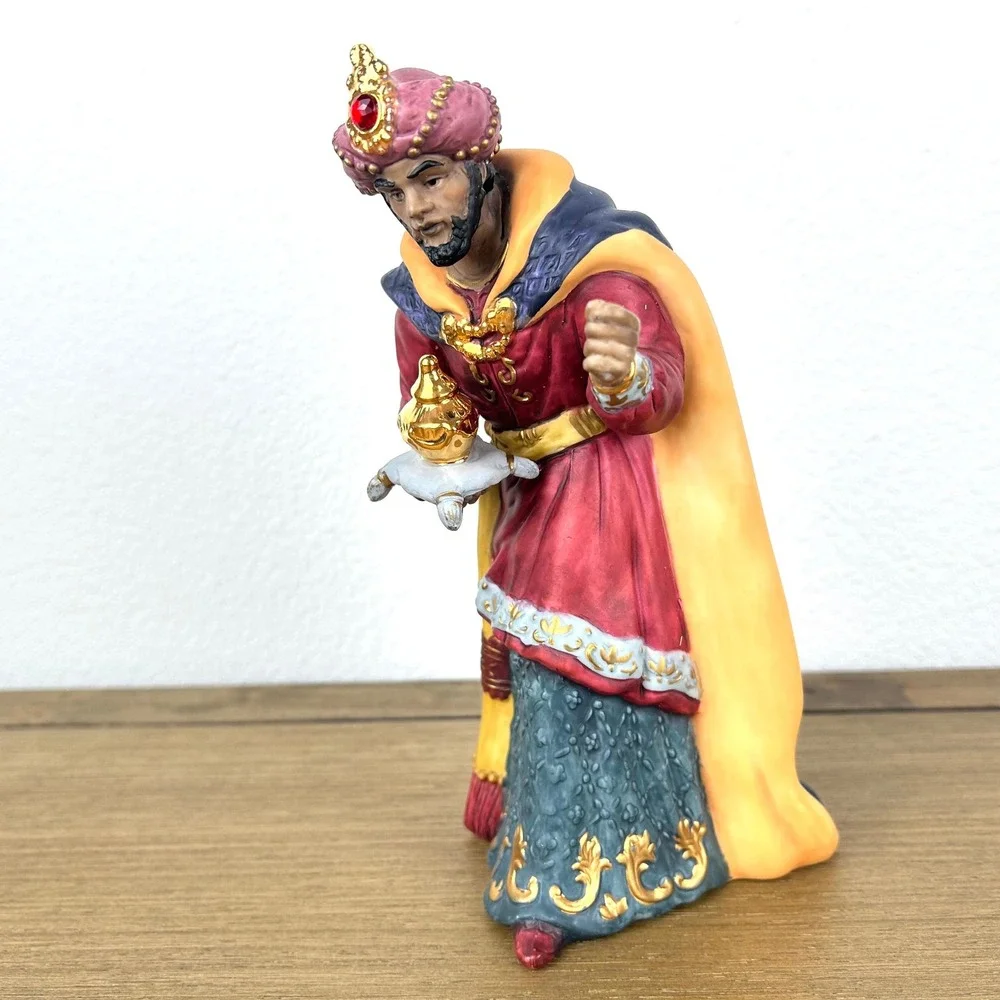 Kirkland‎ Signature #75177 Nativity Wise Man standing Figurine Replacement